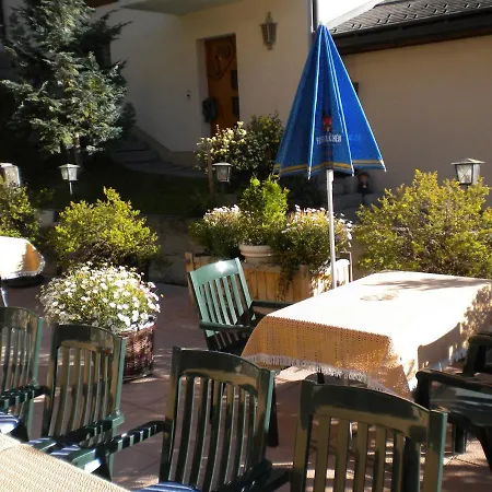 Taverne