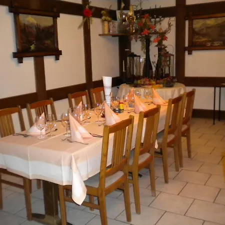 Taverne Πανσιόν Grächen